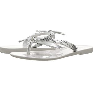 Dreamer by mini melissa flip flops silver